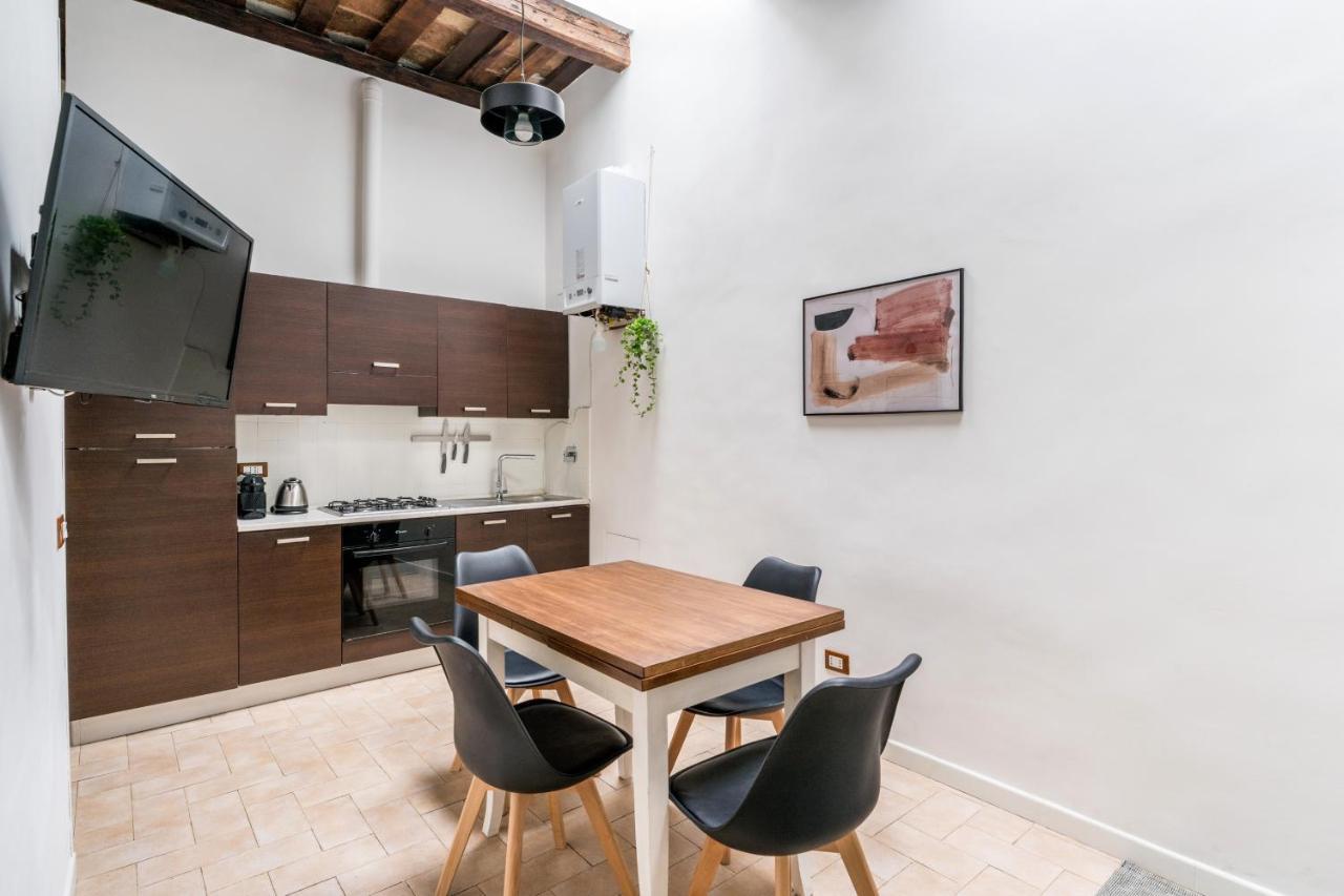 Nora'S Home, Charmy Apt In The Heart Of Trastevere Roma Esterno foto